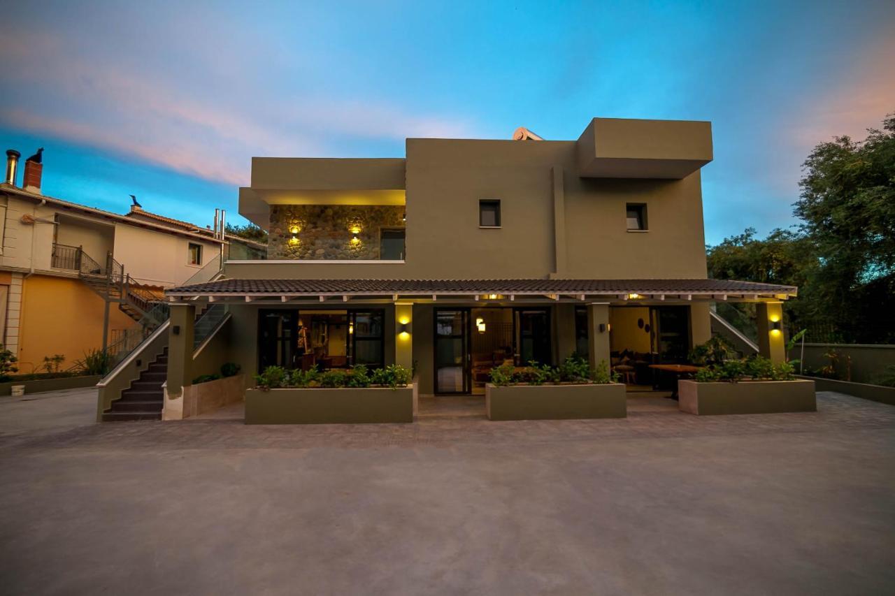 Olia Suites Parga Luaran gambar