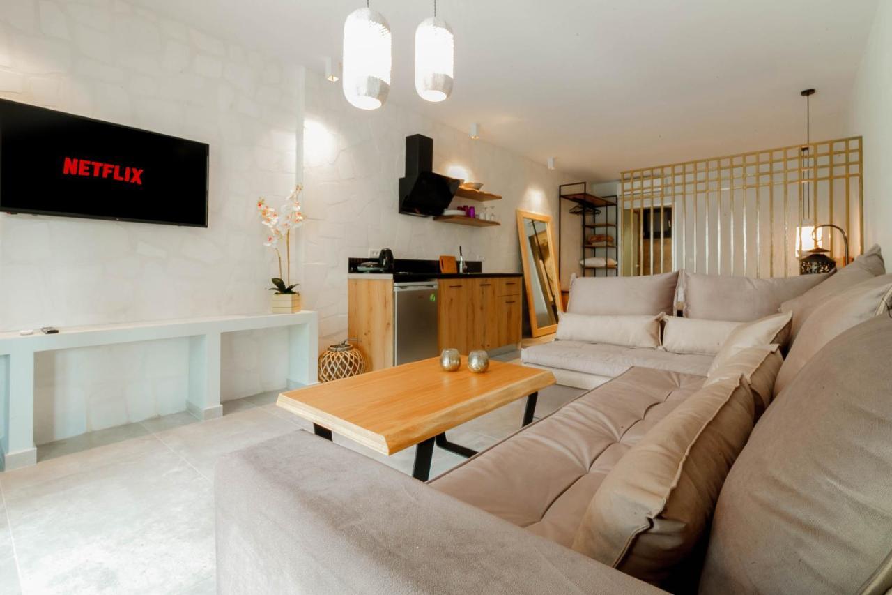 Olia Suites Parga Luaran gambar